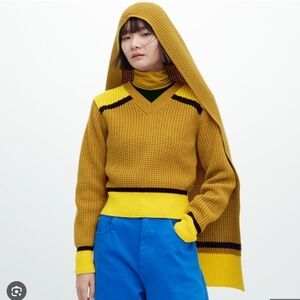 Marni and Uniqlo mustard yellow touch of wool popcorn knitted hooded scarf NWT